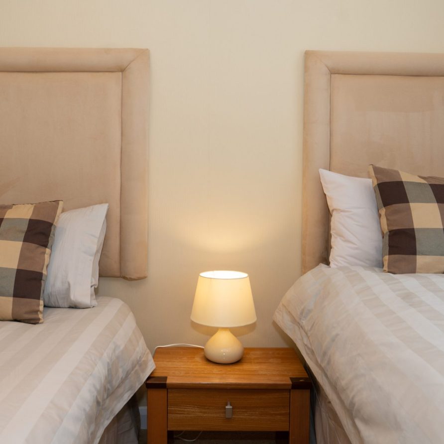 4 bed lodge at The 31 acre site of Mullacott Park is well placed for easily accessing by car some of the most beautiful spots on the North Devon coast