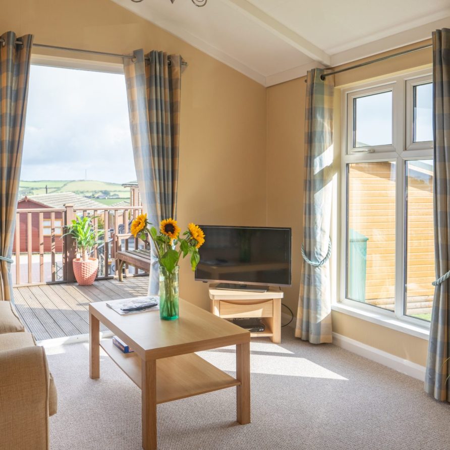 4 bed lodge at The 31 acre site of Mullacott Park is well placed for easily accessing by car some of the most beautiful spots on the North Devon coast