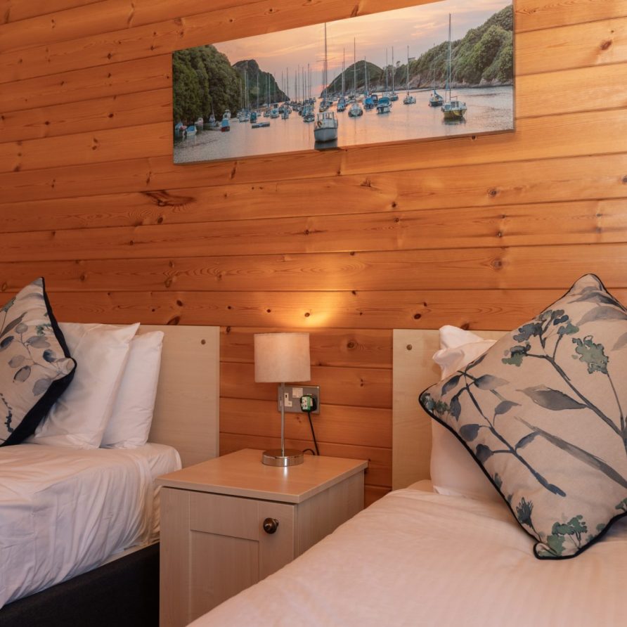 28 Ocean Terrace CABIN SLEEPS 6 NORTH DEVON